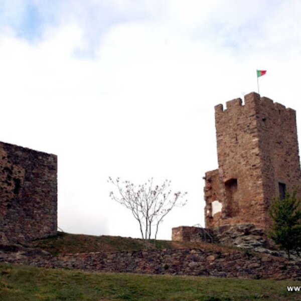 Mogadouro - castelo (monumento nacional) (9)