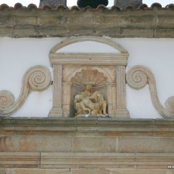 Mogadouro - pieta - igreja da misericordia