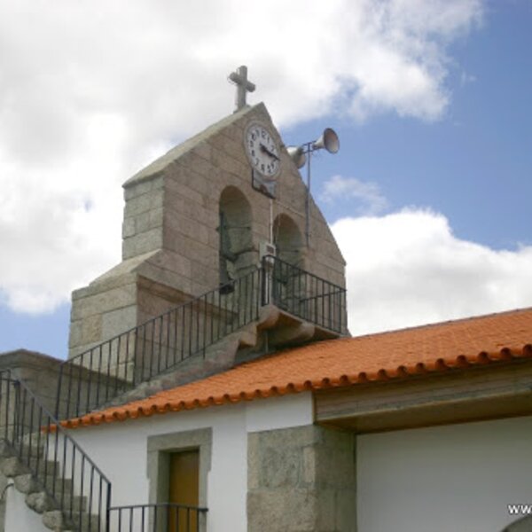 Tó - igreja (1)