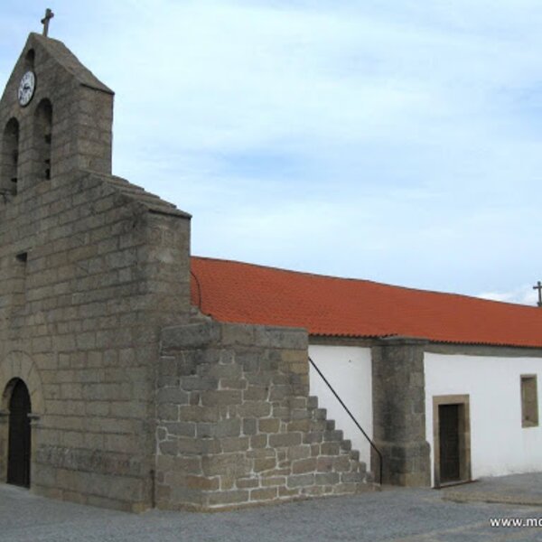 Urrós - igreja paroquial de urrós (1)