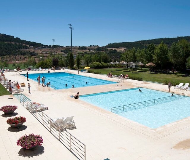 piscinas_descob_2_1_980_2500