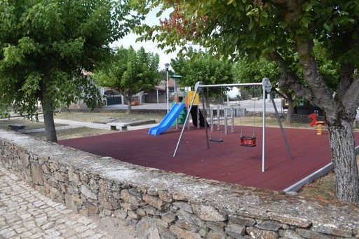 Parque Infantil 01