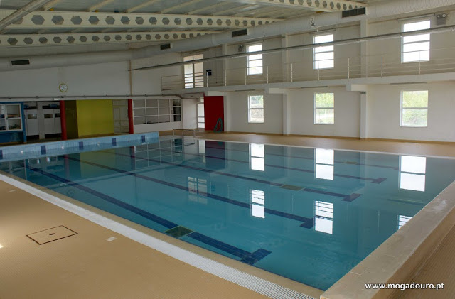 Piscina Coberta - Interior